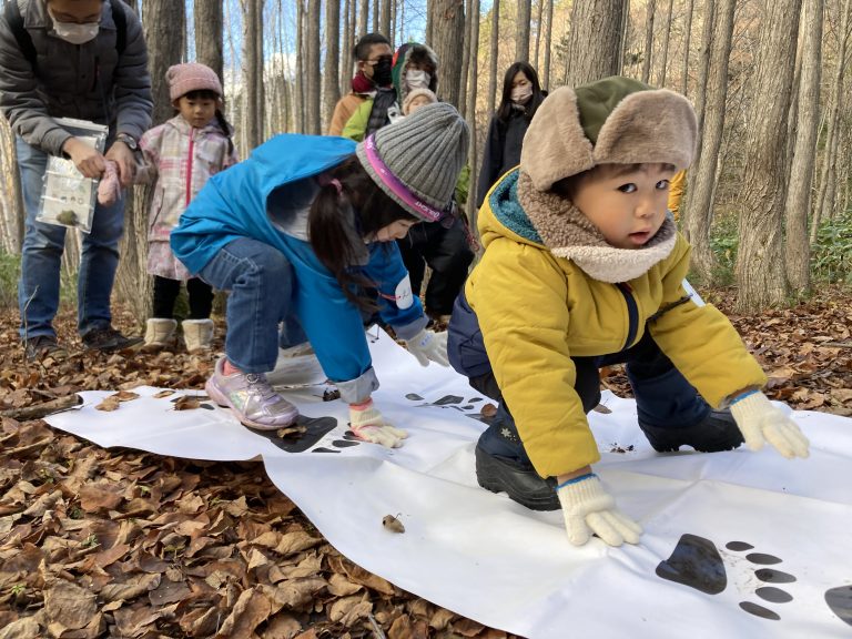 きて・みて・はっけん　野あそびチルドレン秋～定山渓自然の村～のイメージ写真